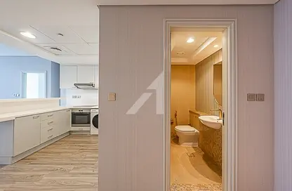 صورة لـ حمام شقة - غرفة نوم - 2 حمامات للايجار في سكاي جاردنز - مركز دبي المالي العالمي - دبي ، صورة رقم 1