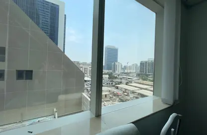 Office Space - Studio - 1 Bathroom for rent in Blue Tower - Sheikh Zayed Road - Dubai
