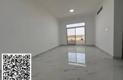 شقة - 2 غرف نوم - 3 حمامات للايجار في الجرف الصناعية 3 - الجرف الصناعية - عجمان