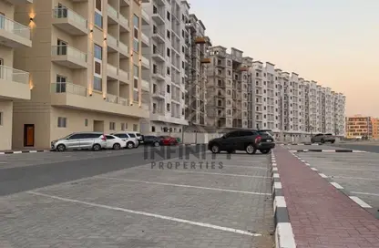 شقة - غرفة نوم - 2 حمامات للبيع في قرية الاميرة - الياسمين - عجمان