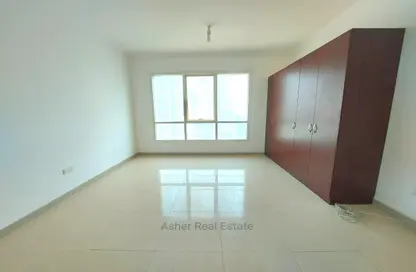 Apartment - 2 Bedrooms - 3 Bathrooms for rent in Dar Al Majaz - Jamal Abdul Nasser Street - Al Majaz - Sharjah