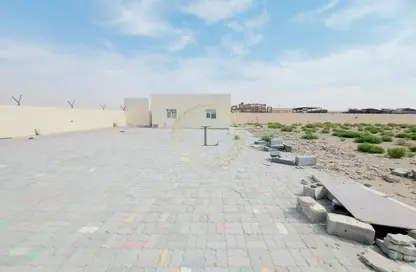 أرض - استوديو - 3 حمامات للبيع في بطحا الهاير - العين الصناعية - العين