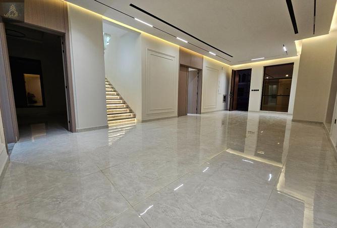 16082321 - Property Image 2