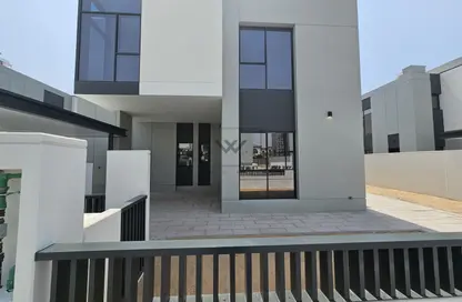 Villa - 5 Bedrooms - 6 Bathrooms for sale in Murooj Al Furjan - Al Furjan - Dubai