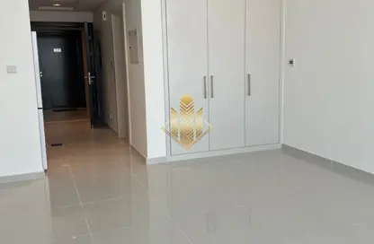 شقة - 1 حمام للايجار في داماك هيلز - دبي شقة - 1 حمام للايجار في داماك هيلز - دبي