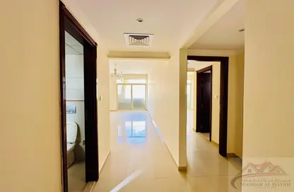 شقة - غرفة نوم - 2 حمامات للايجار في بناية مويليح 29 - مويلح - الشارقة شقة - غرفة نوم - 2 حمامات للايجار في بناية مويليح 29 - مويلح - الشارقة