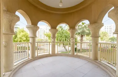 Apartment - 3 Bedrooms - 4 Bathrooms for rent in Jash Hamad - Shoreline Apartments - Palm Jumeirah - Dubai