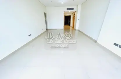Apartment - 3 Bedrooms - 4 Bathrooms for rent in United Square - Al Khalidiya - Abu Dhabi
