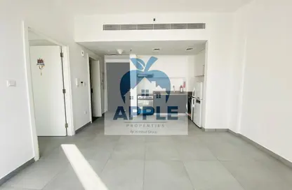 Apartment - 1 Bedroom - 1 Bathroom for rent in The Link - East Village - Aljada - Sharjah