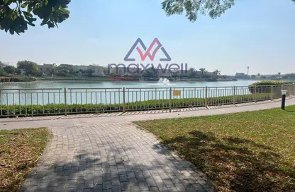 Villa - 2 Bedrooms - 3 Bathrooms for rent in Springs 8 - The Springs - Dubai
