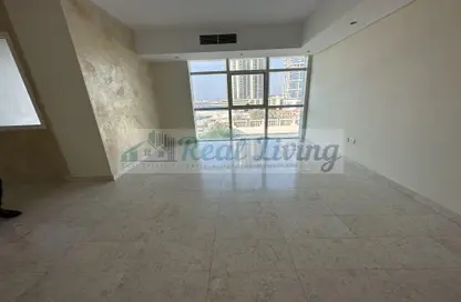 Empty Room image for: Apartment - 2 Bedrooms - 3 Bathrooms for rent in Ocean Terrace - Marina Square - Al Reem Island - Abu Dhabi, Image 1