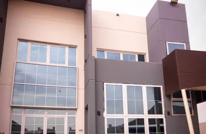 فيلا - 5 غرف نوم - 6 حمامات للايجار في الرقيبة - السيوح - الشارقة