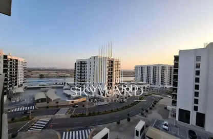 Apartment - 2 Bedrooms - 2 Bathrooms for sale in Waters Edge - Yas Island - Abu Dhabi