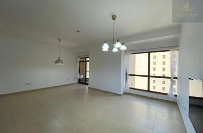 Apartment - 2 Bedrooms - 3 Bathrooms for rent in Rimal 4 - Rimal - Jumeirah Beach Residence - Dubai