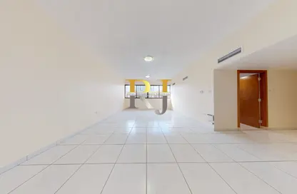 Apartment - 2 Bedrooms - 2 Bathrooms for rent in Golden Sands 1 - Mankhool - Bur Dubai - Dubai