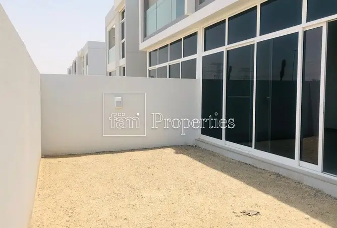 Townhouse - 2 Bedrooms - 3 Bathrooms for sale in Arabella Townhouses 2 - Arabella Townhouses - Mudon - Dubai