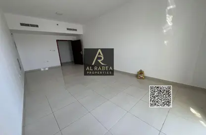 Apartment - 3 Bedrooms - 4 Bathrooms for rent in Al Jurf 2 - Al Jurf - Ajman Downtown - Ajman