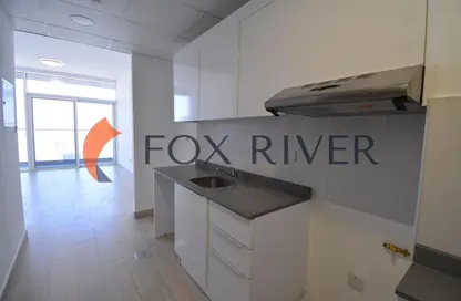 Apartment - Studio - 1 Bathroom for rent in Bloom Towers - District 10 - Jumeirah Village Circle - Dubai