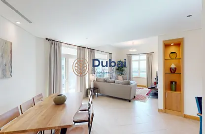 Living / Dining Room image for: Apartment - 3 Bedrooms - 2 Bathrooms for rent in Al Dabas - Shoreline Apartments - Palm Jumeirah - Dubai, Image 1