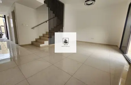 Townhouse - 3 Bedrooms - 3 Bathrooms for rent in Nasma Residence - Al Tai - Sharjah