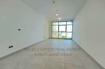 Apartment - 1 Bedroom - 2 Bathrooms for rent in Al Raha Beach Hotel - Al Raha Beach - Abu Dhabi