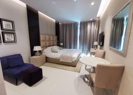 Fully furnished apt,in Downtown High floor