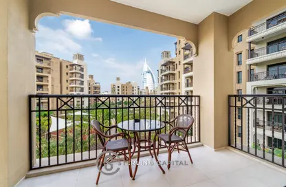 Apartment - 3 Bedrooms - 4 Bathrooms for rent in Rahaal 2 - Madinat Jumeirah Living - Umm Suqeim - Dubai