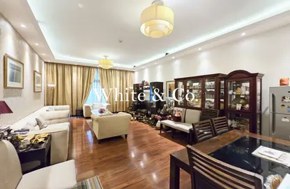 شقة - 2 غرف نوم - 4 حمامات للبيع في برج Green Lakess 1 - ابراج جرين ليك - (JLT) مجمع S - أبراج بحيرات الجميرا - دبي