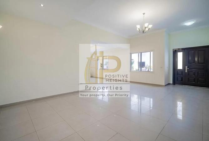 15609001 - Property Image 3