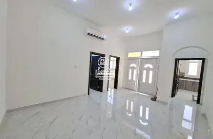 Apartment - 2 Bedrooms - 3 Bathrooms for rent in Zayed City (Khalifa City C) - Khalifa City - Abu Dhabi