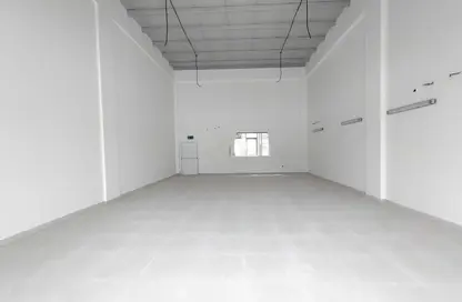 Warehouse - Studio - 2 Bathrooms for rent in Leetag - Al Ain Industrial Area - Al Ain