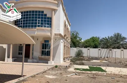 Outdoor House image for: Villa - 4 Bedrooms - 6 Bathrooms for rent in Jefeer Jedeed - Falaj Hazzaa - Al Ain, Image 1