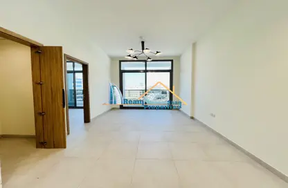 Empty Room image for: Apartment - 1 Bedroom - 2 Bathrooms for rent in Desert Home Residence - Oud Metha - Bur Dubai - Dubai, Image 1