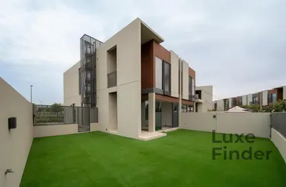 Townhouse - 4 Bedrooms - 5 Bathrooms for rent in Cherrywoods - Dubai Land - Dubai