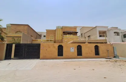 فيلا - 5 غرف نوم - 8 حمامات للايجار في 2 المويهات - المويهات - عجمان
