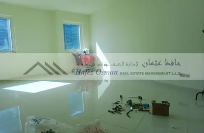 Apartment - 2 Bedrooms - 4 Bathrooms for rent in Sultan Bin Zayed the First Street - Muroor Area - Abu Dhabi