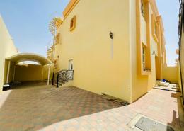 Villa - 5 bedrooms - 5 bathrooms for rent in Khaldiya - Al Ain