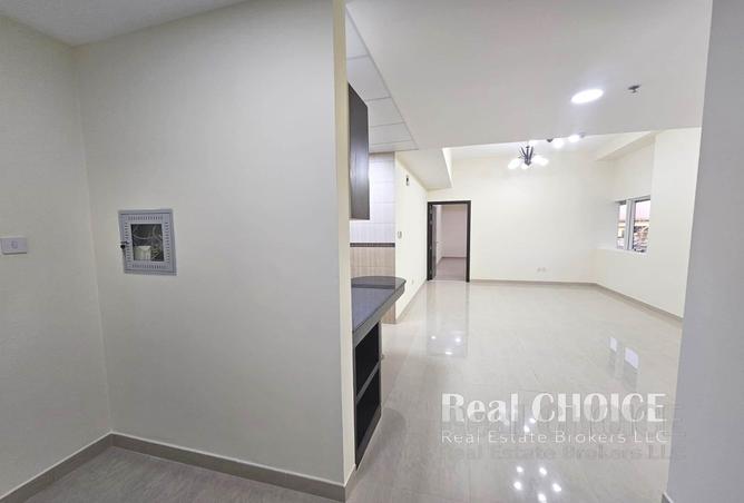 12733040 - Property Image 2