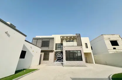 Villa - 5 Bedrooms - 6 Bathrooms for rent in Madinat Al Riyad - Abu Dhabi