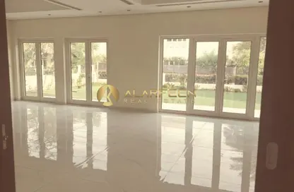 فيلا - 4 غرف نوم - 6 حمامات للايجار في فلل مكين الفرجان - الفرجان - دبي