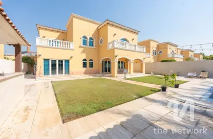 Villa - 5 Bedrooms - 6 Bathrooms for sale in Legacy - Jumeirah Park - Dubai