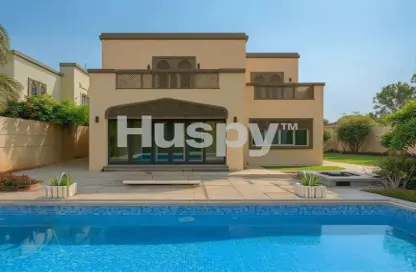 Villa - 5 Bedrooms - 5 Bathrooms for rent in Legacy - Jumeirah Park - Dubai