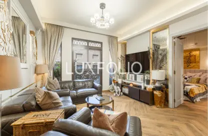 Apartment - 3 Bedrooms - 4 Bathrooms for sale in Yansoon 8 - Yansoon - Old Town - Downtown Dubai - Dubai