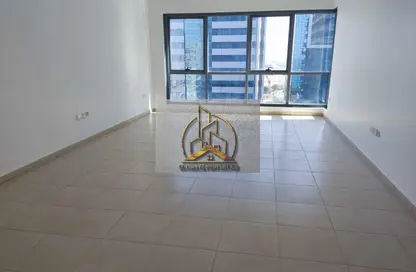 Apartment - 3 Bedrooms - 5 Bathrooms for rent in Al Khalidiya - Abu Dhabi
