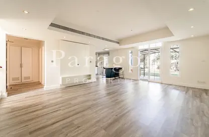 Villa - 3 Bedrooms - 3 Bathrooms for rent in Springs 6 - The Springs - Dubai