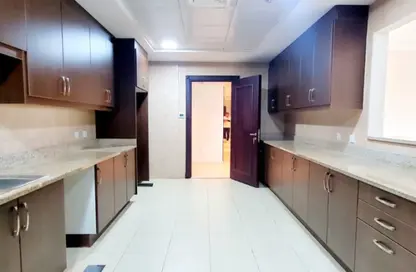 Apartment - 3 Bedrooms - 5 Bathrooms for rent in Ritaj H - Ritaj (Residential Complex) - Dubai Investment Park (DIP) - Dubai