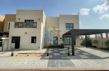 Townhouse - 5 Bedrooms - 7 Bathrooms for sale in Sharjah Sustainable City - Sharjah