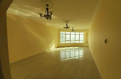 Apartment - 2 Bedrooms - 2 Bathrooms for sale in Al Majaz 2 - Al Majaz - Sharjah