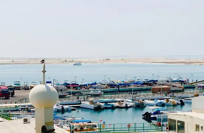 شقة - 4 غرف نوم - 3 حمامات للايجار في المراسي - البطين - أبوظبي