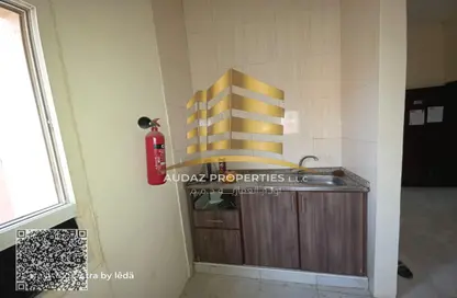 Apartment - Studio - 1 Bathroom for rent in Al Jurf 3 - Al Jurf - Ajman Downtown - Ajman